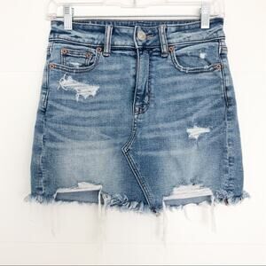 AMERICAN EAGLE Distressed Frayed Denim Zig-Zag Mini Skirt Blue Size 0